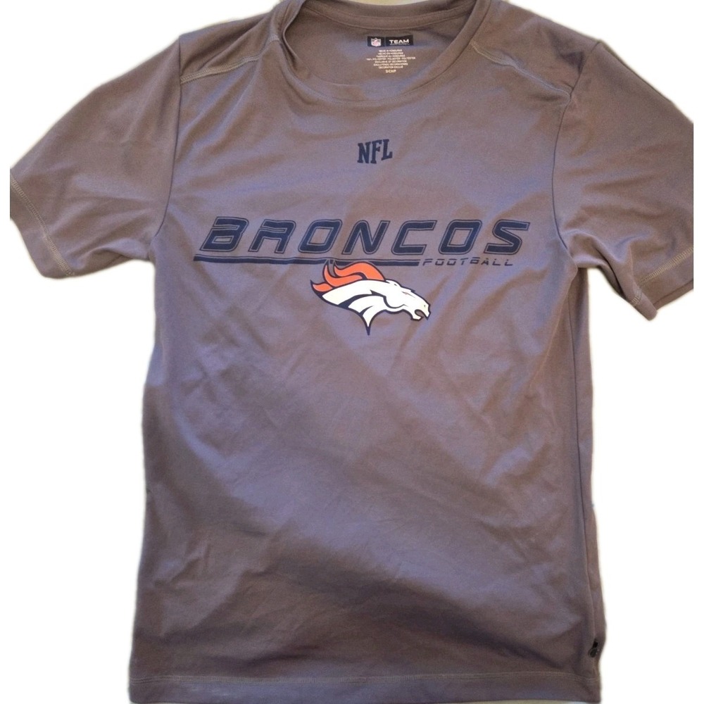 Denver Broncos Mens TShirt NFL Football Team Apparel‎ Size Small Gray NWOT